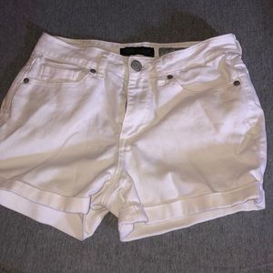 Aeropostal jean shorts size 2 womens